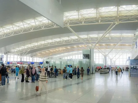 Nhà ga T2 Nội Bài sau mở rộng, thiết bị hiện đại tự động trả khay, không cần tháo laptop