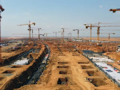 Sau cuộc di dời 17.000 dân lớn nhất lịch sử, nay 14.000 người quyết lập kỳ tích cho dự án lớn nhất Việt Nam