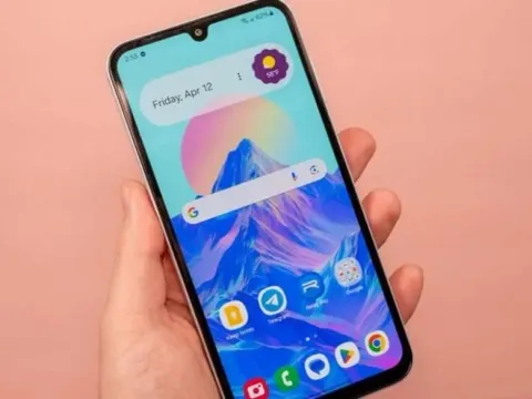 Vượt cả điện thoại Trung Quốc, mẫu máy giá rẻ Samsung gây bất ngờ khi bán chạy nhất thế giới: Giá chỉ 5tr