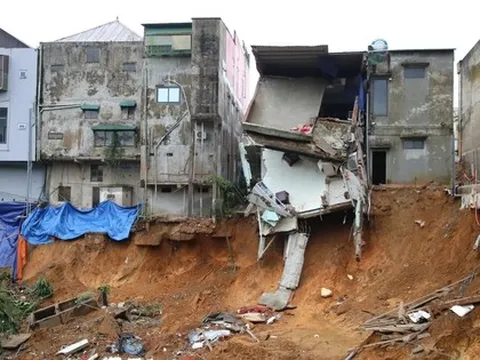 Bị Thủ tướng phê bình vì chậm sửa 12 nhà dân, Chủ tịch Quảng Trị báo cáo lý do