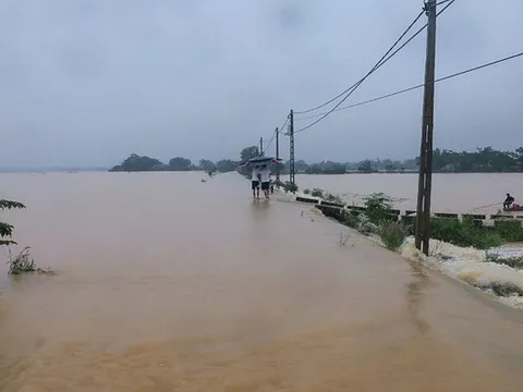 Hà Nội hành động khẩn cấp, nâng cấp 3 trạm bơm để đối phó ngập úng kéo dài