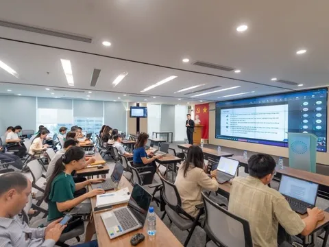 PVFCCo - Phú Mỹ tăng tốc ứng dụng AI vào vận hành, chuẩn bị cho giai đoạn bứt phá sau DBI 3.0