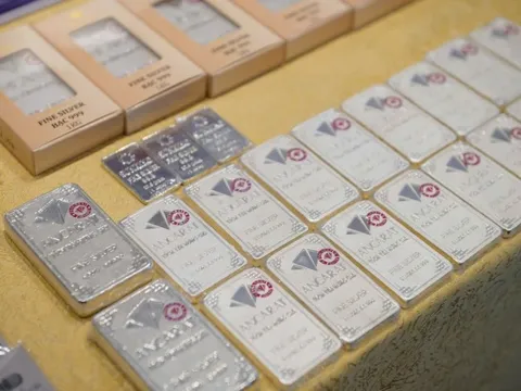 Giá bạc nối dài đà tăng kỷ lục