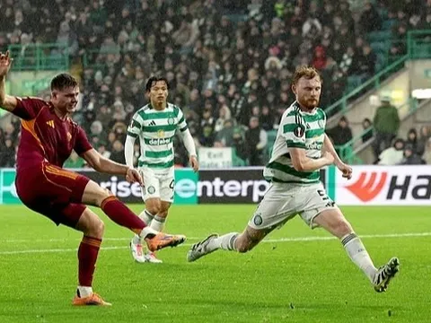 Celtic thảm bại trước Roma, HLV Wilfried Nancy lập kỷ lục buồn