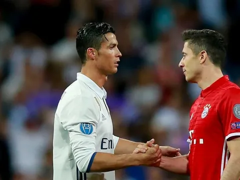 Lewandowski nói gì về Ronaldo trước trận đấu với Bồ Đào Nha?