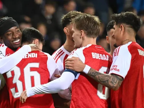 HLV Arteta tìm ra lời giải cho bài toán kéo dài nhiều năm của Arsenal