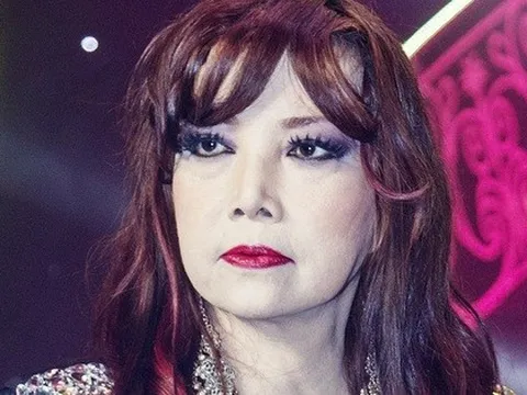 Nữ danh ca lẫy lừng miền Nam: "Tôi không có bạn trai hay bạn gái, không trác táng"