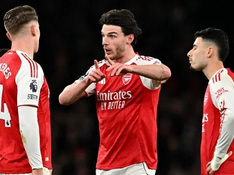 Biến động phòng thay đồ Arsenal, Declan Rice và dàn sao nổi giận