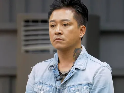 Tuấn Hưng sau biến cố: “Ngày nào tôi cũng làm thơ, viết văn, viết nhiều lắm, viết liên tục”