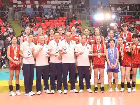 Bóng chuyền nữ chưa thể đổi màu huy chương