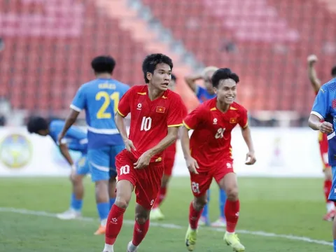 U22 Việt Nam: "Kép phụ" tỏa sáng