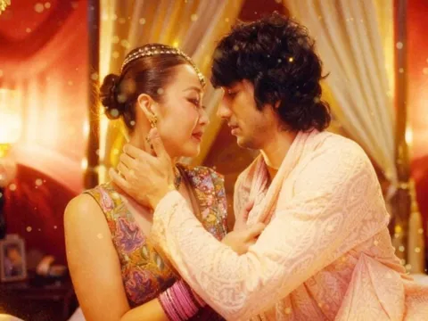 Khả Ngân bất ngờ lấy con trai tỷ phú Ấn Độ, đám cưới lộng lẫy, xa hoa