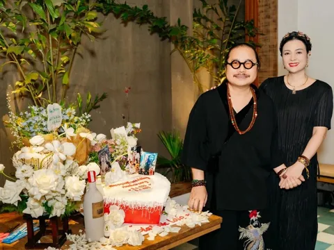 Nam nghệ sĩ 4 lần phẫu thuật não: Cưới bà xã xinh đẹp, gọi vợ là “cô tiên” của đời mình