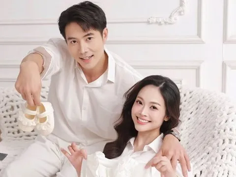 "MC có nụ cười đẹp nhất VTV" lần đầu khoe bụng bầu bên chồng kém 5 tuổi