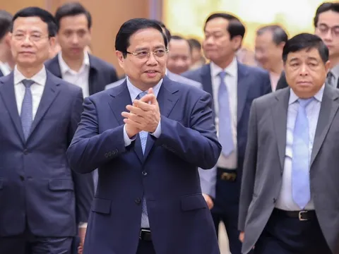 Thủ tướng: Thúc đẩy kinh tế số thực sự thấm sâu vào mọi người, mọi nhà