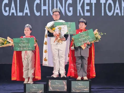 Cậu bé 12 tuổi đăng quang “Tỏa sáng Thiên thần nhí”, mở cánh cửa ra sân khấu thế giới