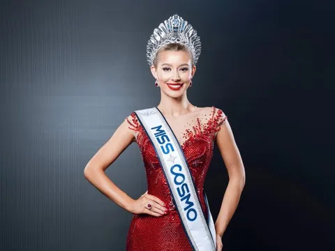 Nhan sắc hút hồn của Miss Cosmo 2025 Yolina Lindquist