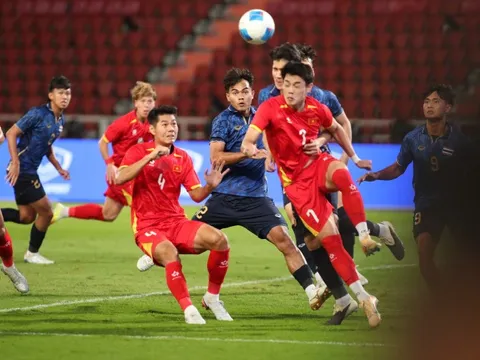 Hai tuyển thủ U22 Việt Nam lọt Tốp 5 ứng viên danh hiệu QBV Việt Nam 2025