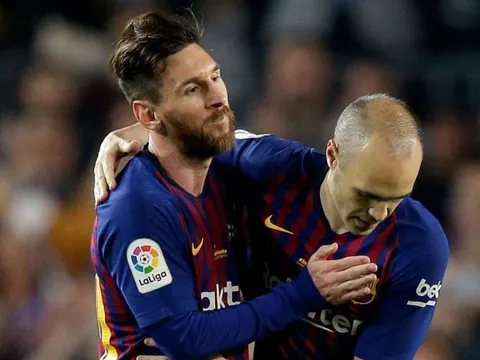 Messi gửi lời tri ân đầy cảm động đến người bạn thân thiết Iniesta