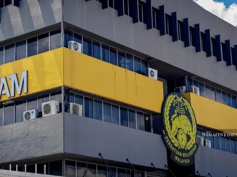 FAM lao đao vì án phạt FIFA, thiệt hại có thể vượt 52 tỉ đồng