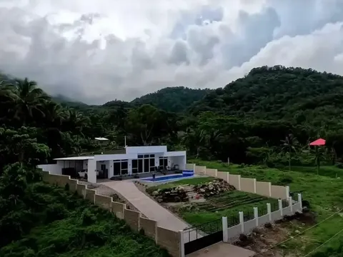 Cặp vợ chồng chi hơn 841 triệu đồng mua mảnh đất 1.100 m² để xây nhà nghỉ hưu: “Chúng tôi xem khoảng 150 lô đất khác nhau mới tìm được nơi ưng ý”