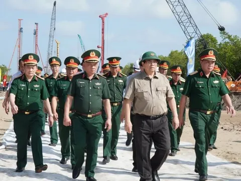 Thủ tướng kiểm tra công trình 'để đời' ở Cà Mau
