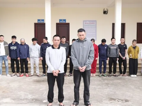 Phá đường dây lừa đảo 120 tỷ đồng xuyên quốc gia, bắt giữ 22 người