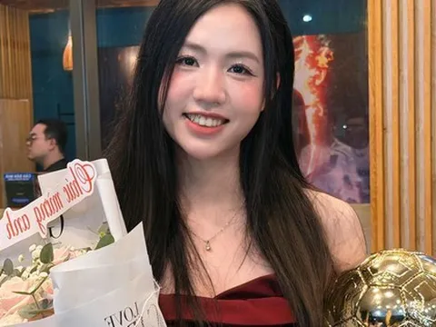Nhan sắc đời thường xinh như búp bê gây sốt cõi mạng Thái Lan của tuyển thủ bóng đá nữ Việt Nam