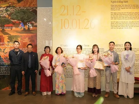 Nốt Vàng Son – Khi nghệ thuật sơn mài ngân vang giữa Đô thị xanh Anlac Green Symphony