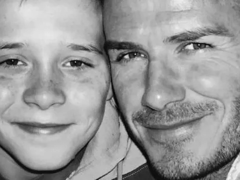 Đêm Giao thừa, David Beckham nghẹn ngào nhắn nhủ con trai cả đang xa cách: "Bố yêu con. Con là cả cuộc đời của bố!"
