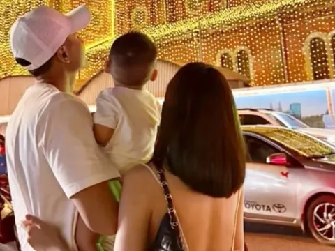 Nam thần Việt và tiểu thư bất động sản chính thức công khai con trai đầu lòng!