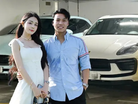 Ai bằng Văn Thanh và bạn gái “trâm anh thế phiệt”, chạy Porsche đôi cả chục tỷ đồng, nàng ốm là "ting ting" 500 triệu
