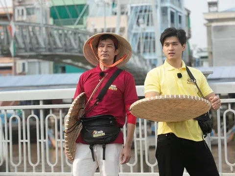 Rời hào quang phòng vé, Huy Khánh và mỹ nam phim trăm tỷ tất bật mưu sinh mùa Tết