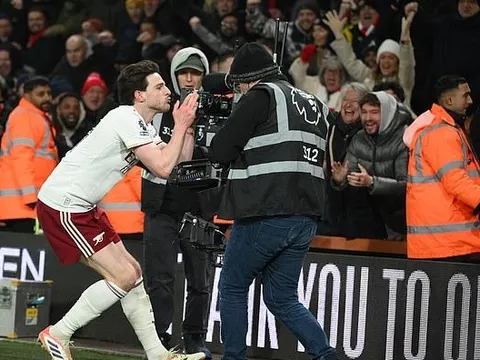 Khoảnh khắc Declan Rice được xem là “giật” chức vô địch Ngoại hạng Anh cho Arsenal