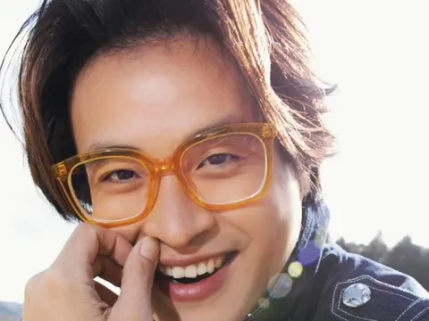 Bỏ hàng chục triệu đồng xem Hà Anh Tuấn liệu có đáng?