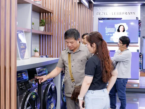 Máy giặt Aqua Inverter 11 kg AQD-DDW1100J BK được bầu chọn là sản phẩm tôi yêu tại Tech Awards 2023